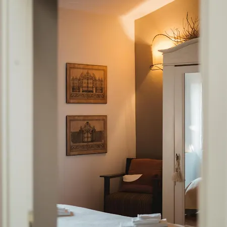 La Luna Bed and Breakfast