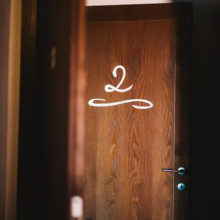 Bed and Breakfast La Luna 3*