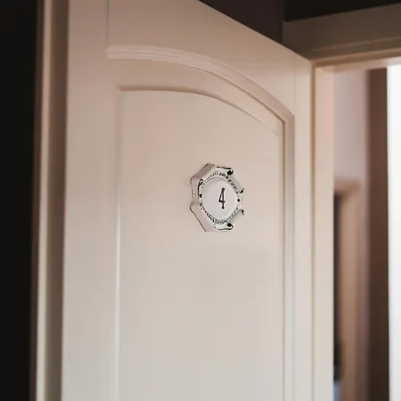 Bed and Breakfast La Luna 3*